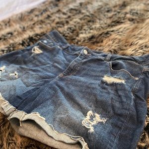 Maurices Size 20W distressed shorts